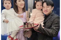 学会走路的小姐姐图片,学会走路的小姐姐成长瞬间