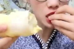 小姐姐吃榴莲解压游戏,小姐姐的独特美食减压之旅